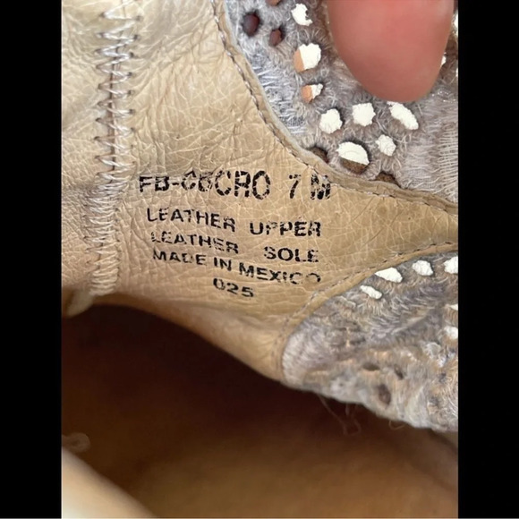 Freebird by Steven Cabcro Lace Boot size 7M - Picture 5 of 11